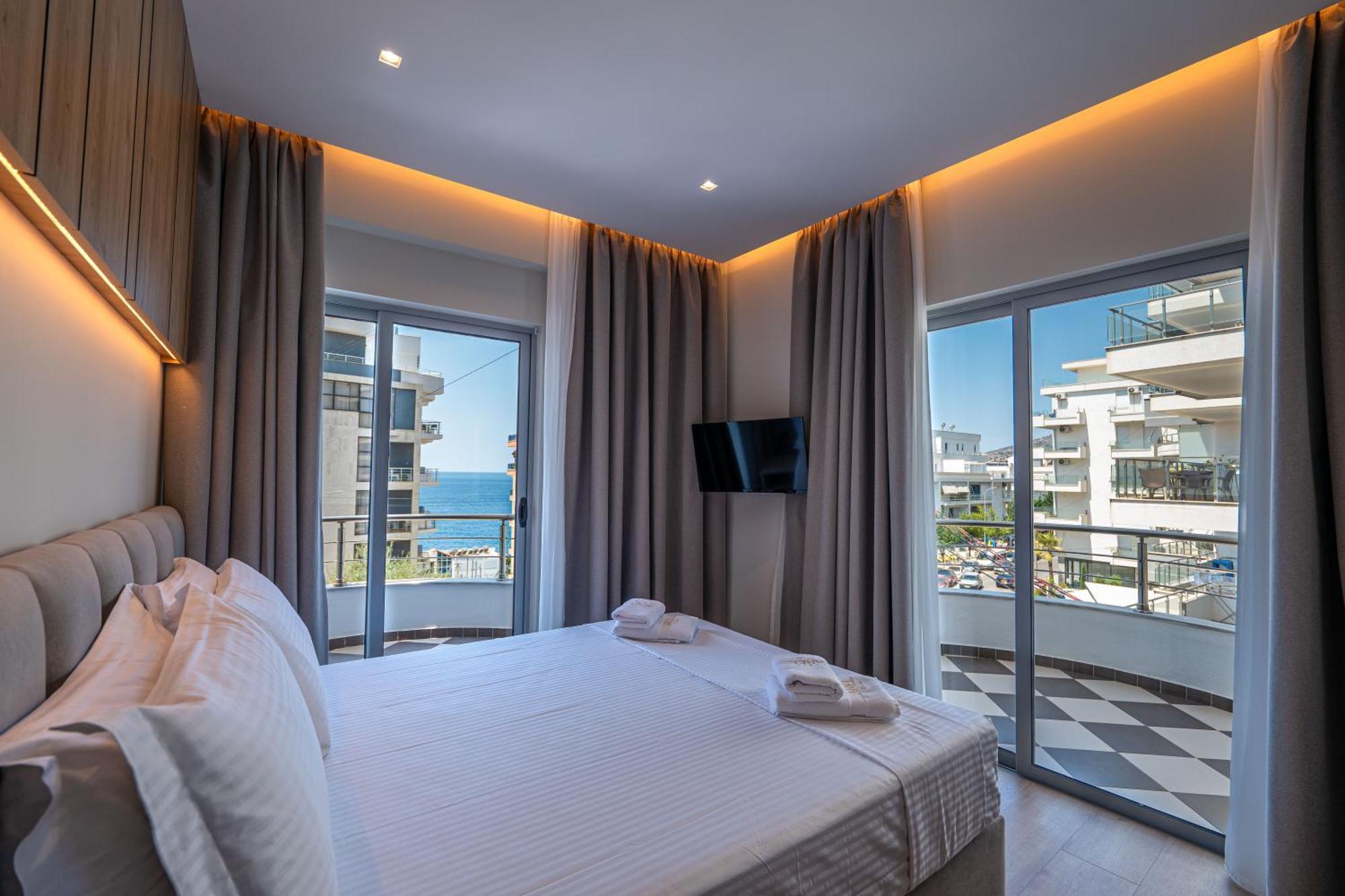 Arel Hotel Sarandë Exterior foto